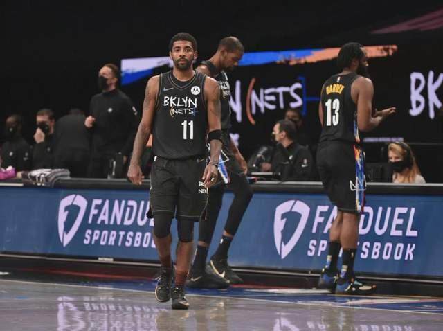 开云官网-三个臭皮匠赛过诸葛亮 三个诸葛亮？卡椒也投降！